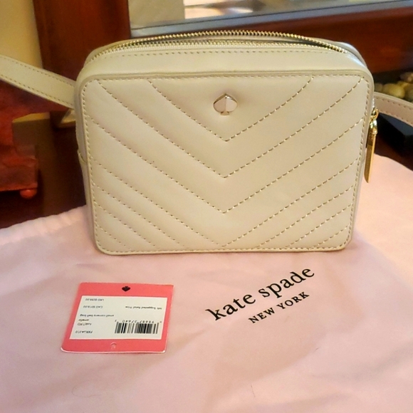 kate spade Handbags - Kate Spade Leather fanny bag